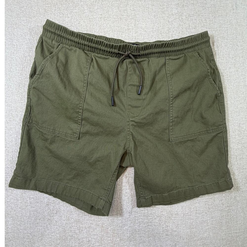 C&C California Women's Large Green Chino Shorts Casual Summer Lightweight Fit